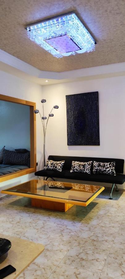 Appartements Nia Confort, Plein Centre Ville, Avec Terrasse Fes Luaran gambar