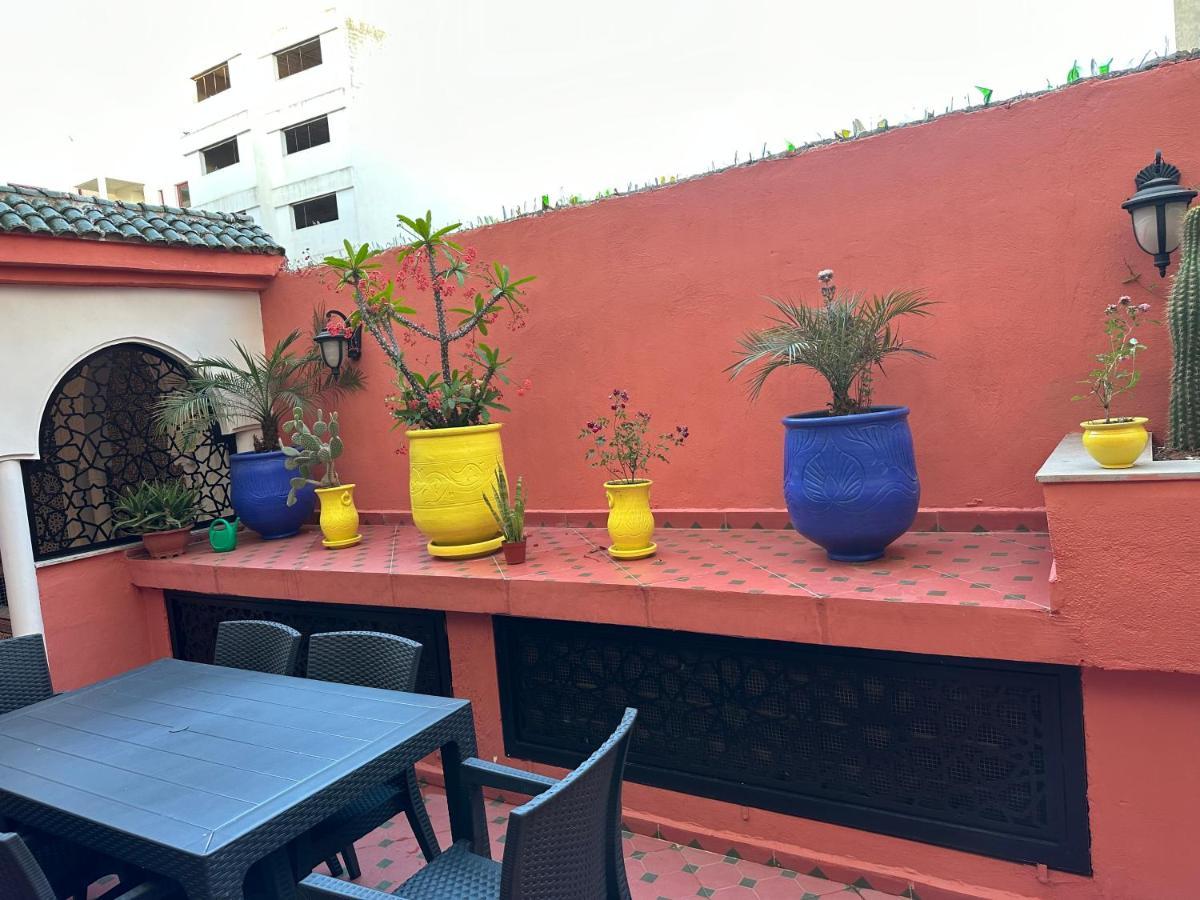 Appartements Nia Confort, Plein Centre Ville, Avec Terrasse Fes Luaran gambar